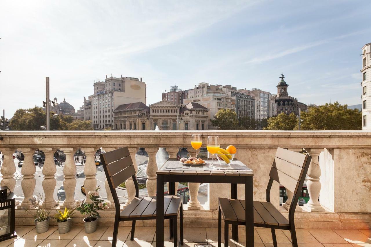 Uma Suites Passeig De Gracia 16 Barcelona Bagian luar foto