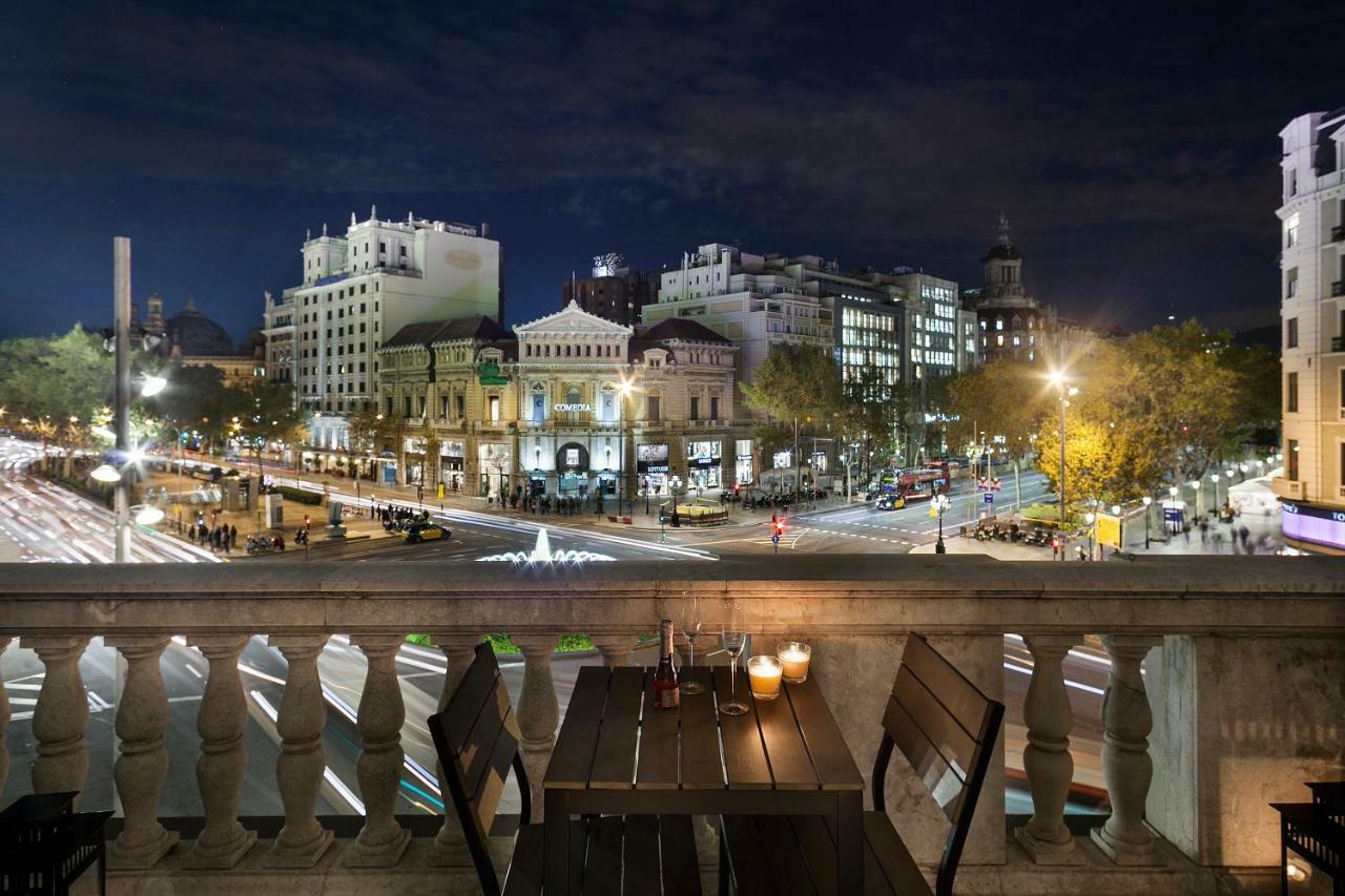 Uma Suites Passeig De Gracia 16 Barcelona Bagian luar foto